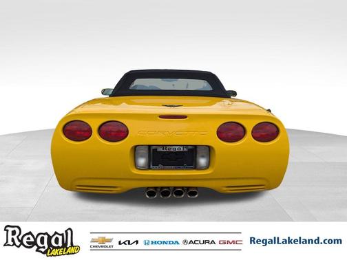 2003 Chevrolet Corvette Base