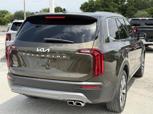 Dark Moss 2022 Kia Telluride EX