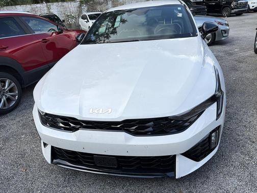 Snow White Pearl 2025 Kia K5 GT-Line