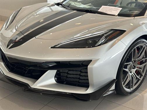 Blade Silver Metallic 2027 Chevrolet Corvette Z06