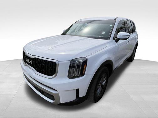 2024 Kia Telluride LX