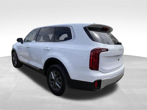 2024 Kia Telluride LX