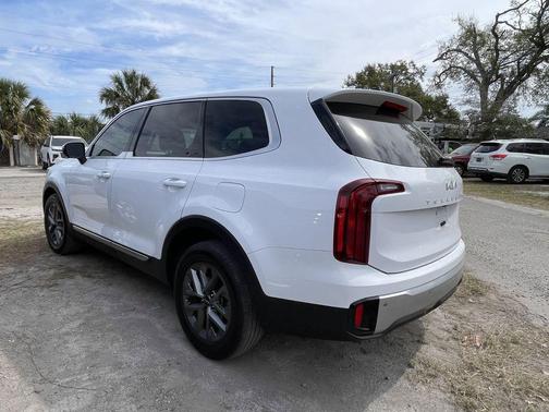2024 Kia Telluride LX