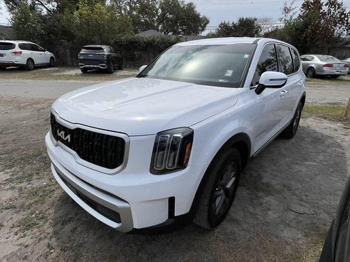 2024 Kia Telluride LX
