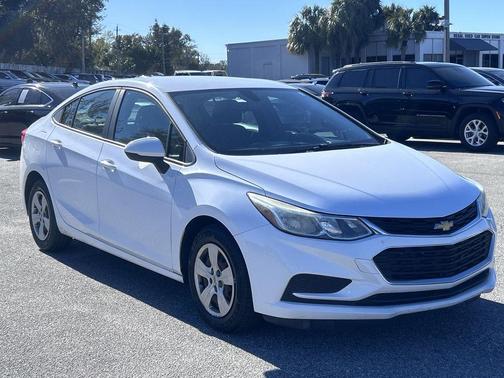 2018 Chevrolet Cruze LS