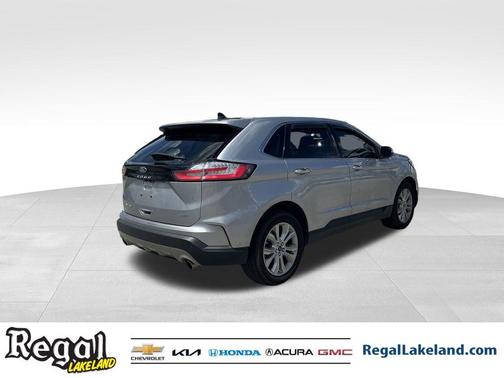 2021 Ford Edge Titanium