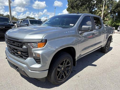 Sterling Gray Metallic 2026 Chevrolet Silverado 1500 Custom
