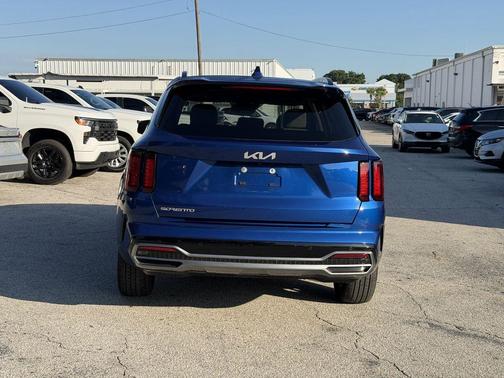 Sapphire Blue 2023 Kia Sorento S