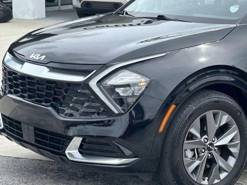 2023 Kia Sportage SX