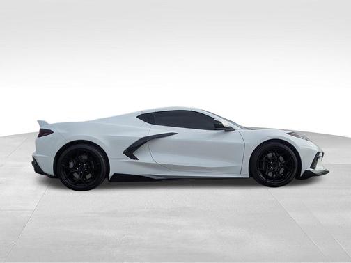 2022 Chevrolet Corvette Stingray w/3LT