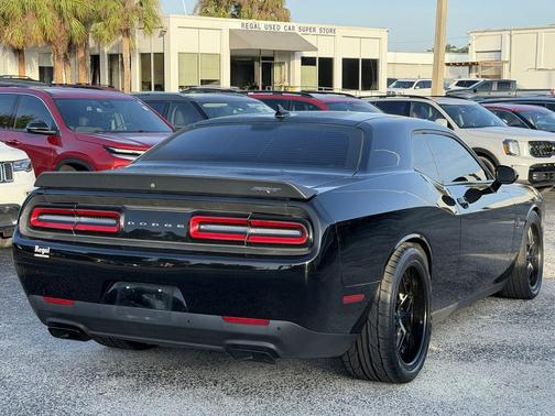 Pitch Black Clearcoat 2016 Dodge Challenger SRT Hellcat