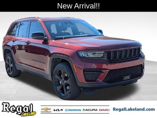 2022 Jeep Grand Cherokee Altitude