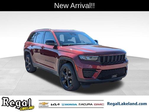 2022 Jeep Grand Cherokee Altitude