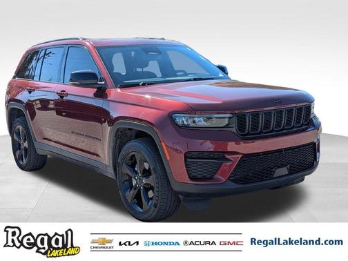 2022 Jeep Grand Cherokee Altitude