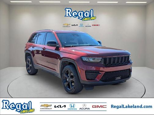 2022 Jeep Grand Cherokee Altitude