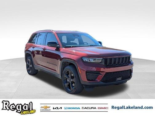 2022 Jeep Grand Cherokee Altitude