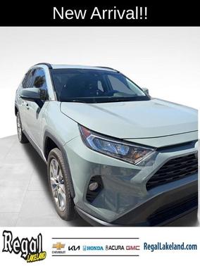 2021 Toyota RAV4 XLE Premium
