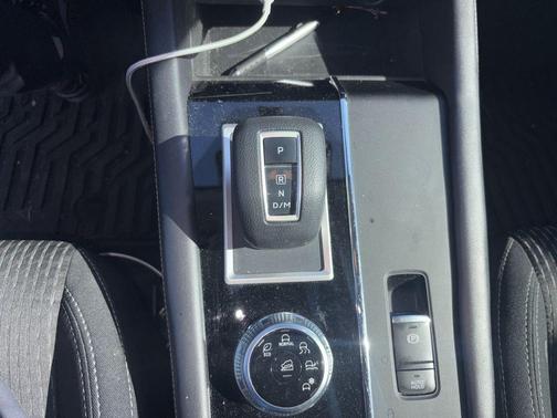 2024 Mitsubishi Outlander ES