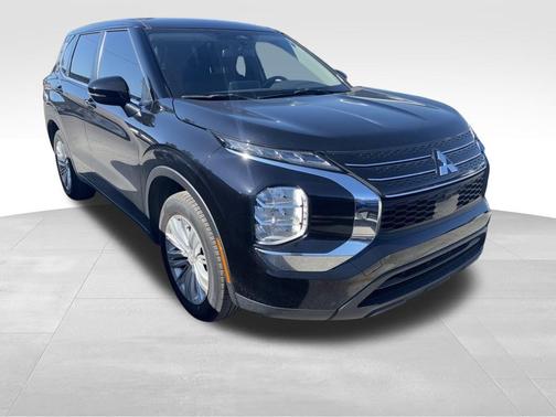 2024 Mitsubishi Outlander ES