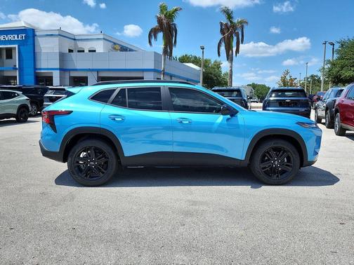 Marina Blue 2026 Chevrolet Trax ACTIV