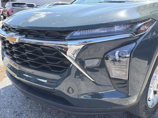 Cypress 2025 Chevrolet Trax LS