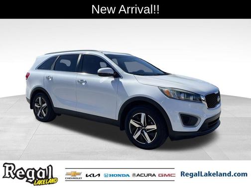 2017 Kia Sorento LX