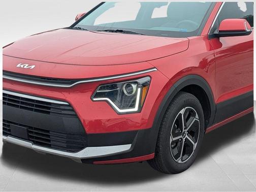 2025 Kia Niro EX