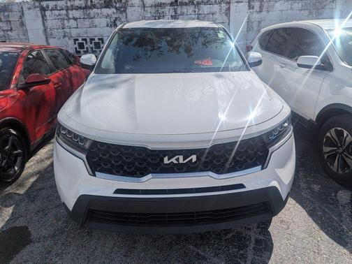 2023 Kia Sorento LX