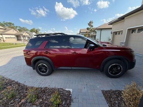 2t Red Blk Roof 2024 Nissan Pathfinder Rock Creek