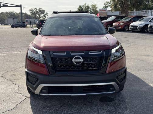2t Red Blk Roof 2024 Nissan Pathfinder Rock Creek