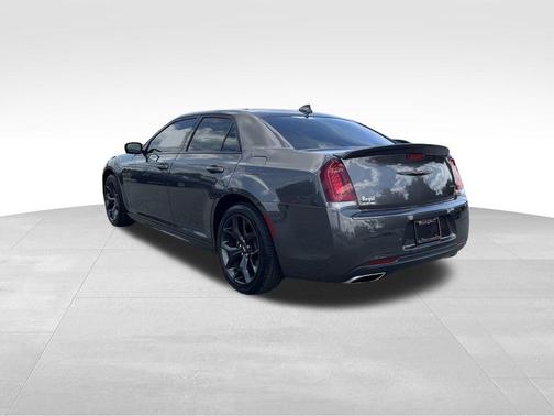 2021 Chrysler 300 S