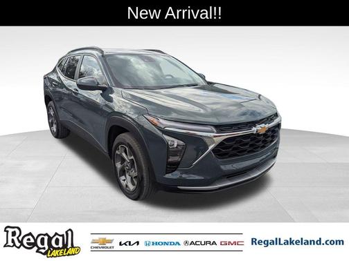 2025 Chevrolet Trax LT