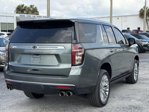Silver Sage Metallic 2024 Chevrolet Tahoe High Country