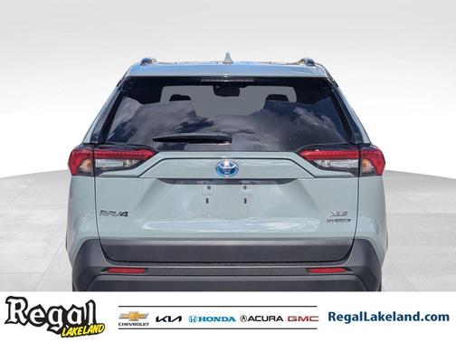 2020 Toyota RAV4 Hybrid XLE