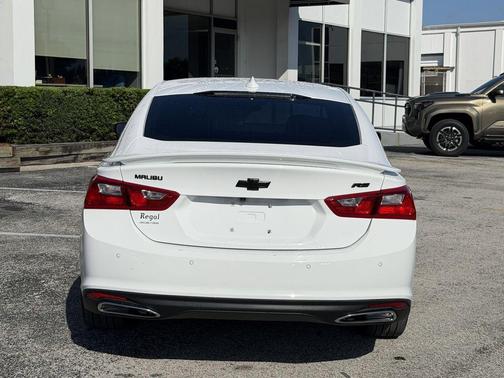 Summit White 2024 Chevrolet Malibu RS