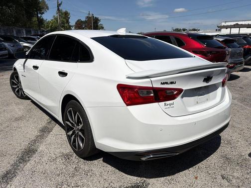 Summit White 2024 Chevrolet Malibu RS