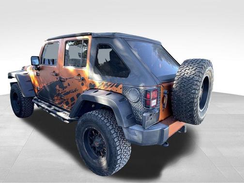 2016 Jeep Wrangler Unlimited Sahara