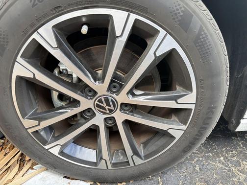 Pure White 2022 Volkswagen Jetta 1.5T Sport