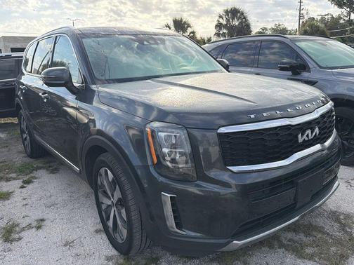 Gravity Gray 2022 Kia Telluride EX