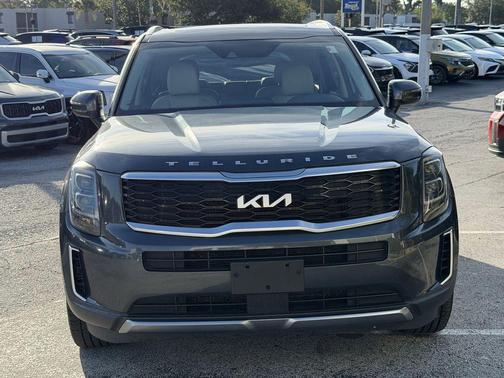 Gravity Gray 2022 Kia Telluride EX