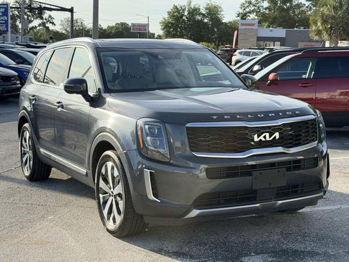 Gravity Gray 2022 Kia Telluride EX