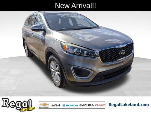 2016 Kia Sorento LX