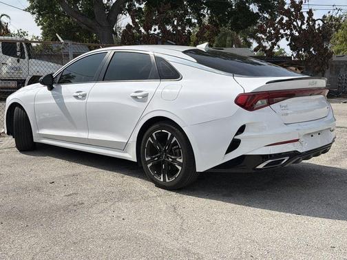 Glacial White Pearl 2023 Kia K5 GT-Line