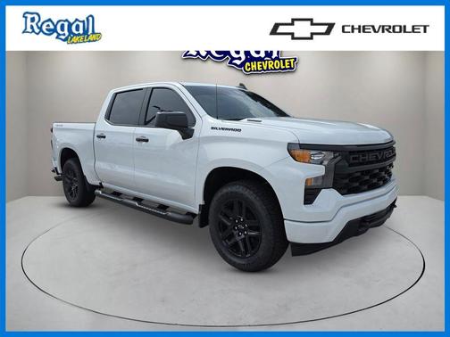 2025 Chevrolet Silverado 1500 Custom