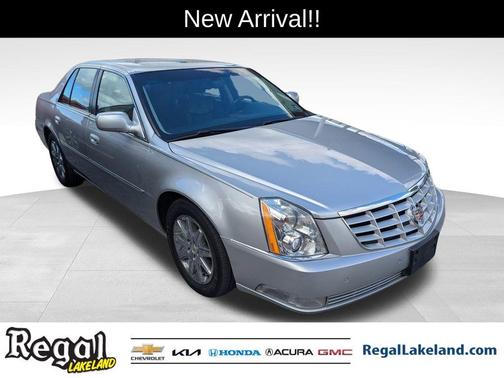 2011 Cadillac DTS Premium