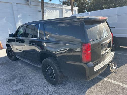 2016 Chevrolet Suburban LT