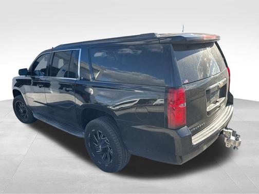 2016 Chevrolet Suburban LT