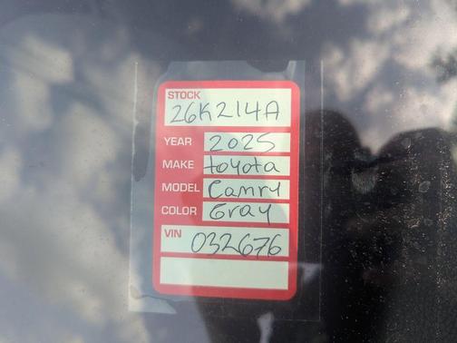 2025 Toyota Camry SE