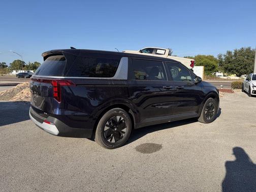 2026 Kia Carnival Hybrid LXS