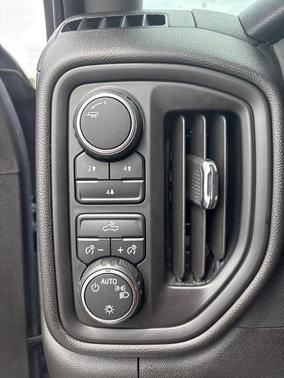 2024 Chevrolet Silverado 2500 Custom